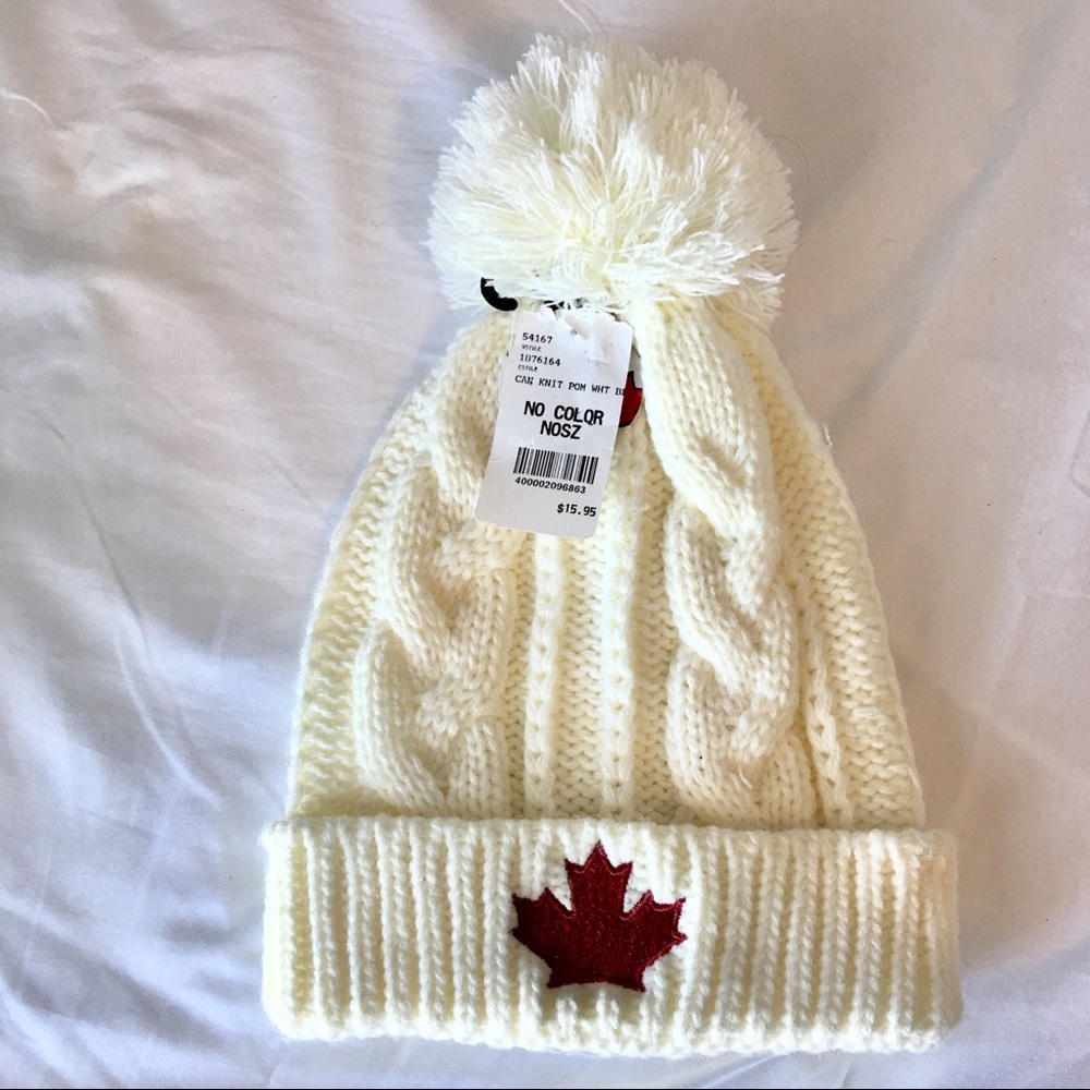 Canadian Maple Leaf Hat 🍁